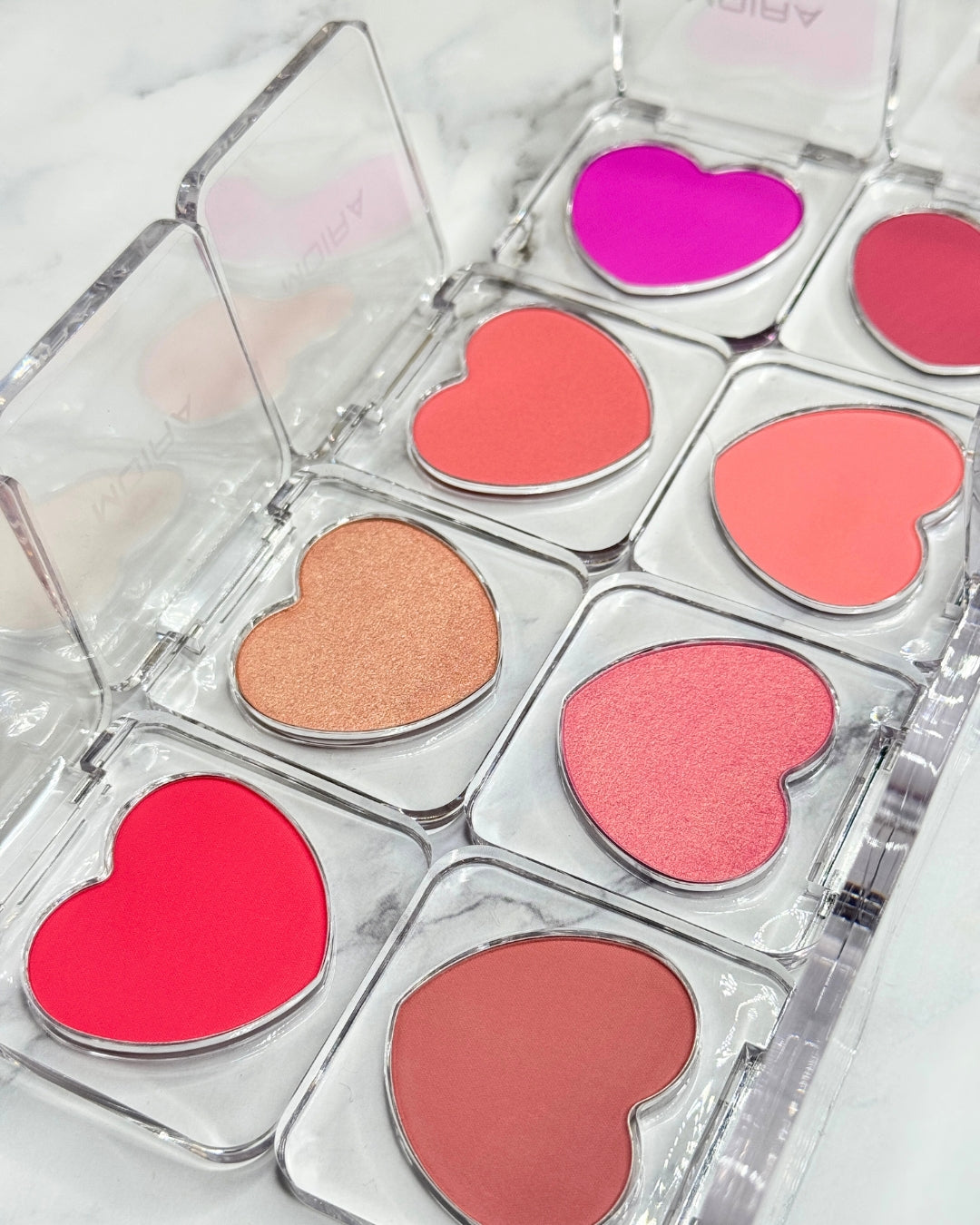 Rubor en polvo Love Spell En forma de Corazon Love Spell Powder Blush Moira