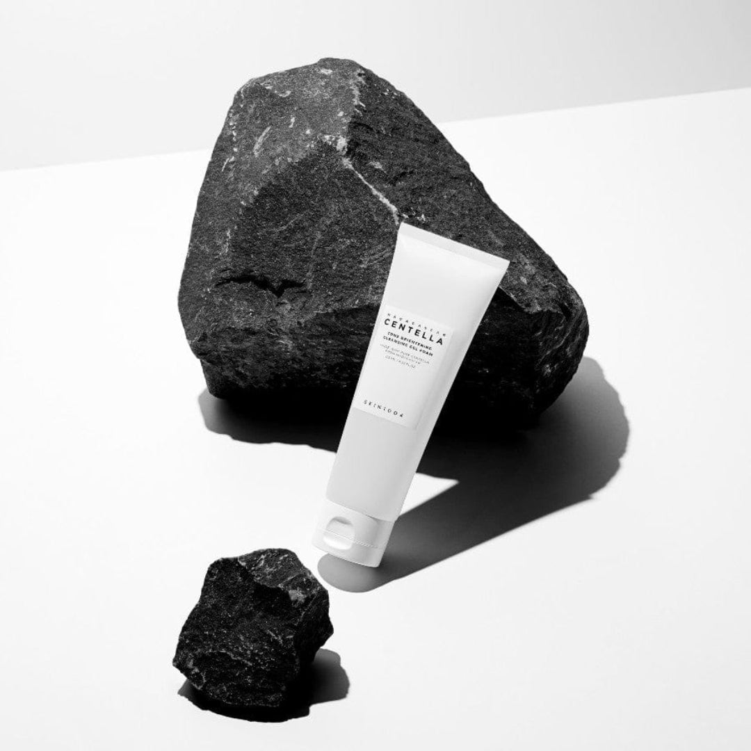 Limpiador en Gel Brightening Cleansing  Madagascar Centella Tone  125ml - Skin1004