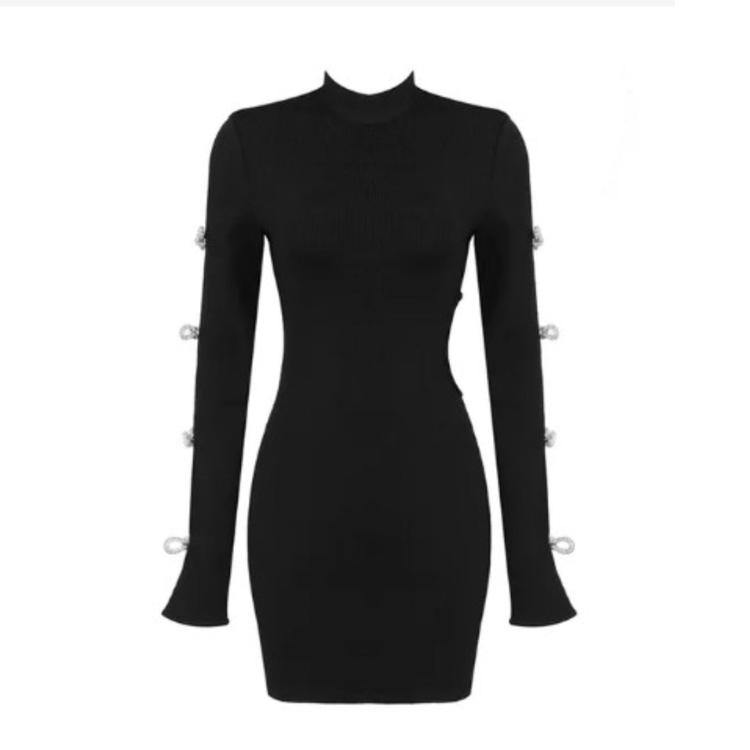 Vestido manga larga con lazos brillantes en las mangas